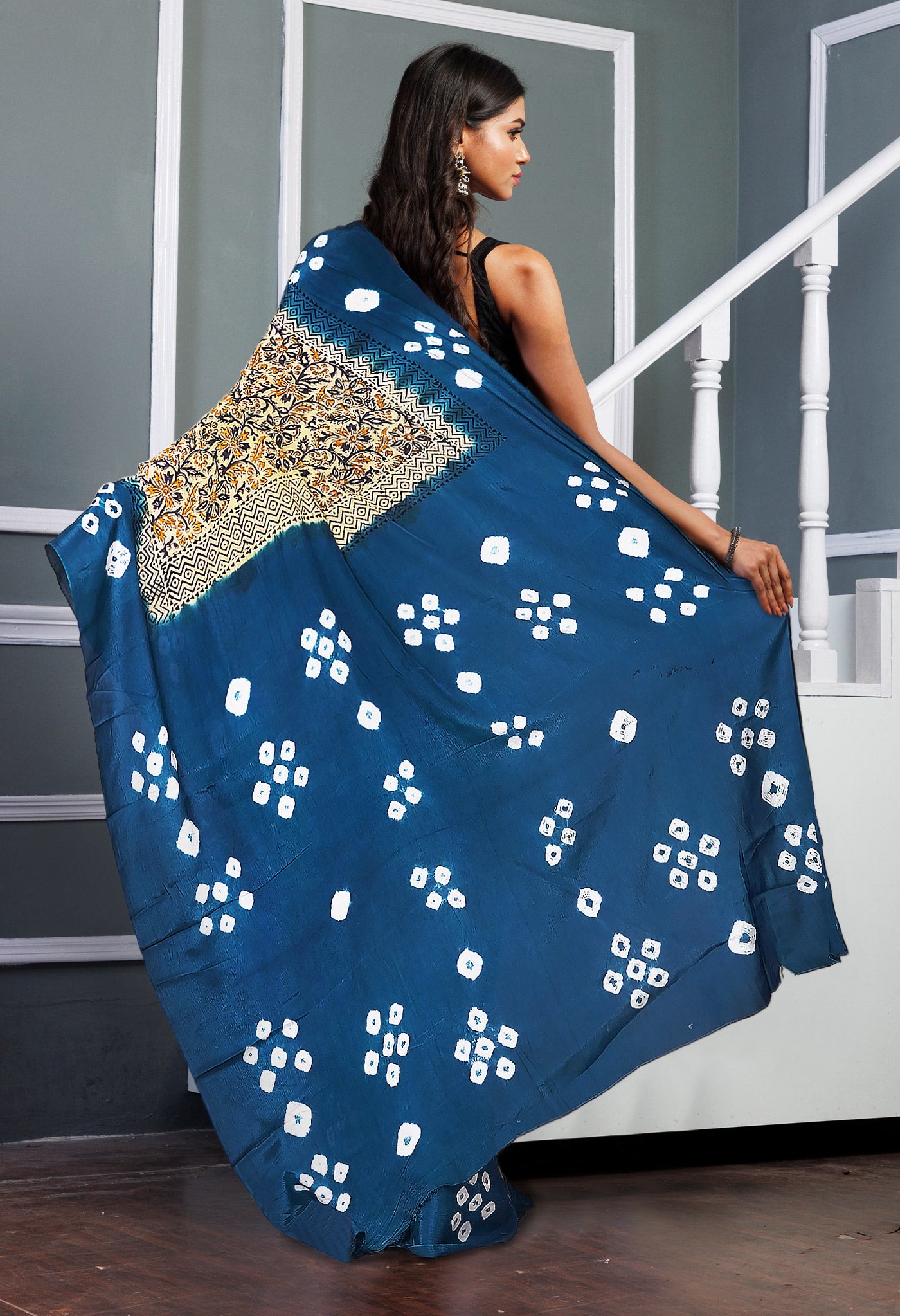 Ivory-Blue Pure Dyed Block Printed Georgette Soft Silk Saree-UNM81701