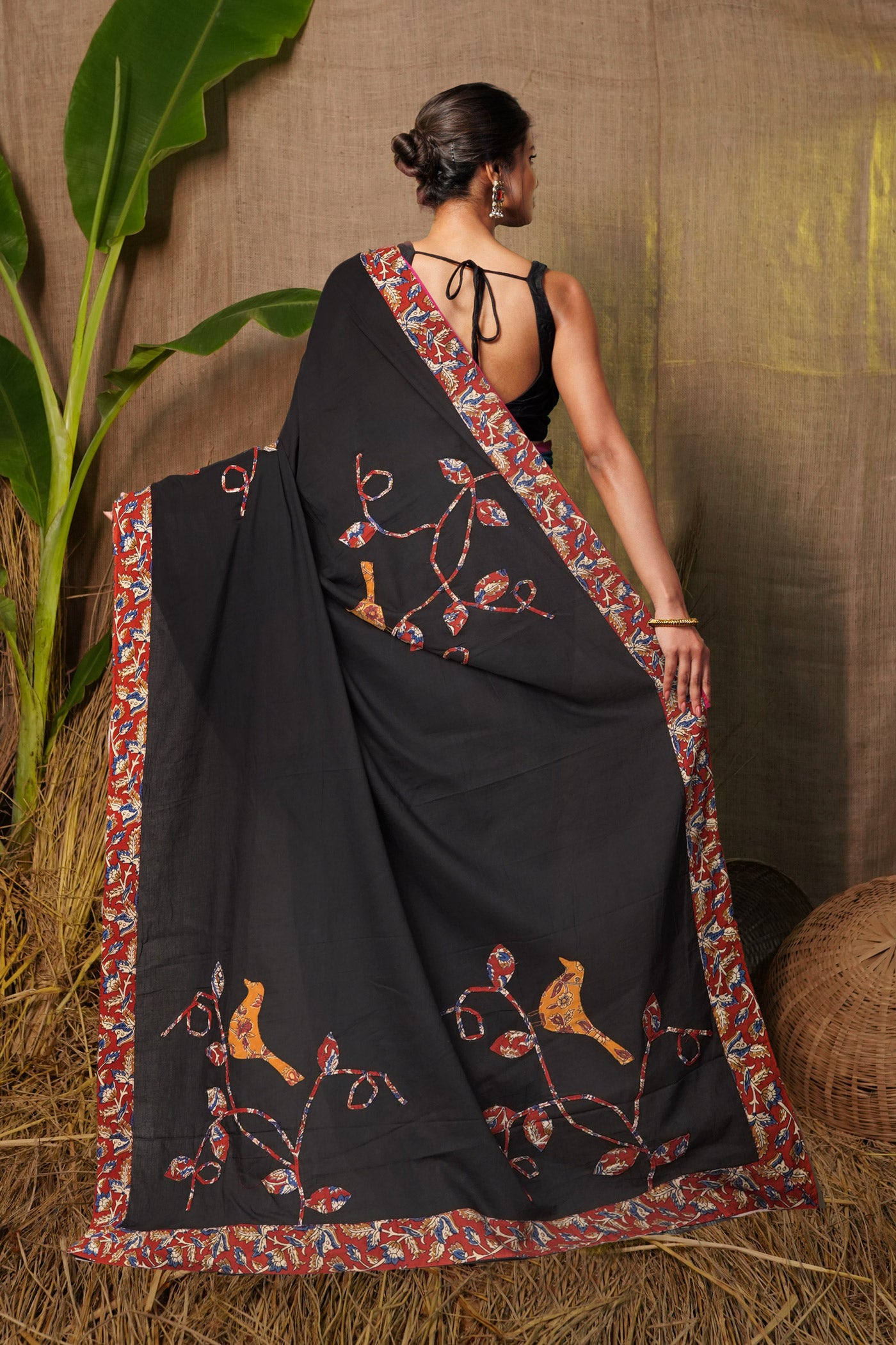 Black Pure Applique Work Mulmul Cotton Saree-UNM81732