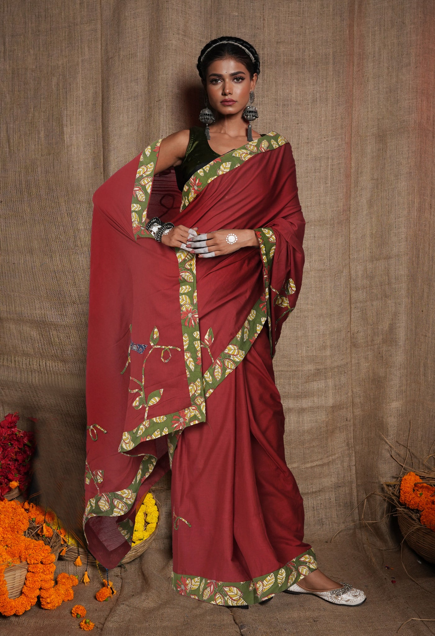 Maroon Pure Applique Work Mulmul Cotton Saree-UNM81736