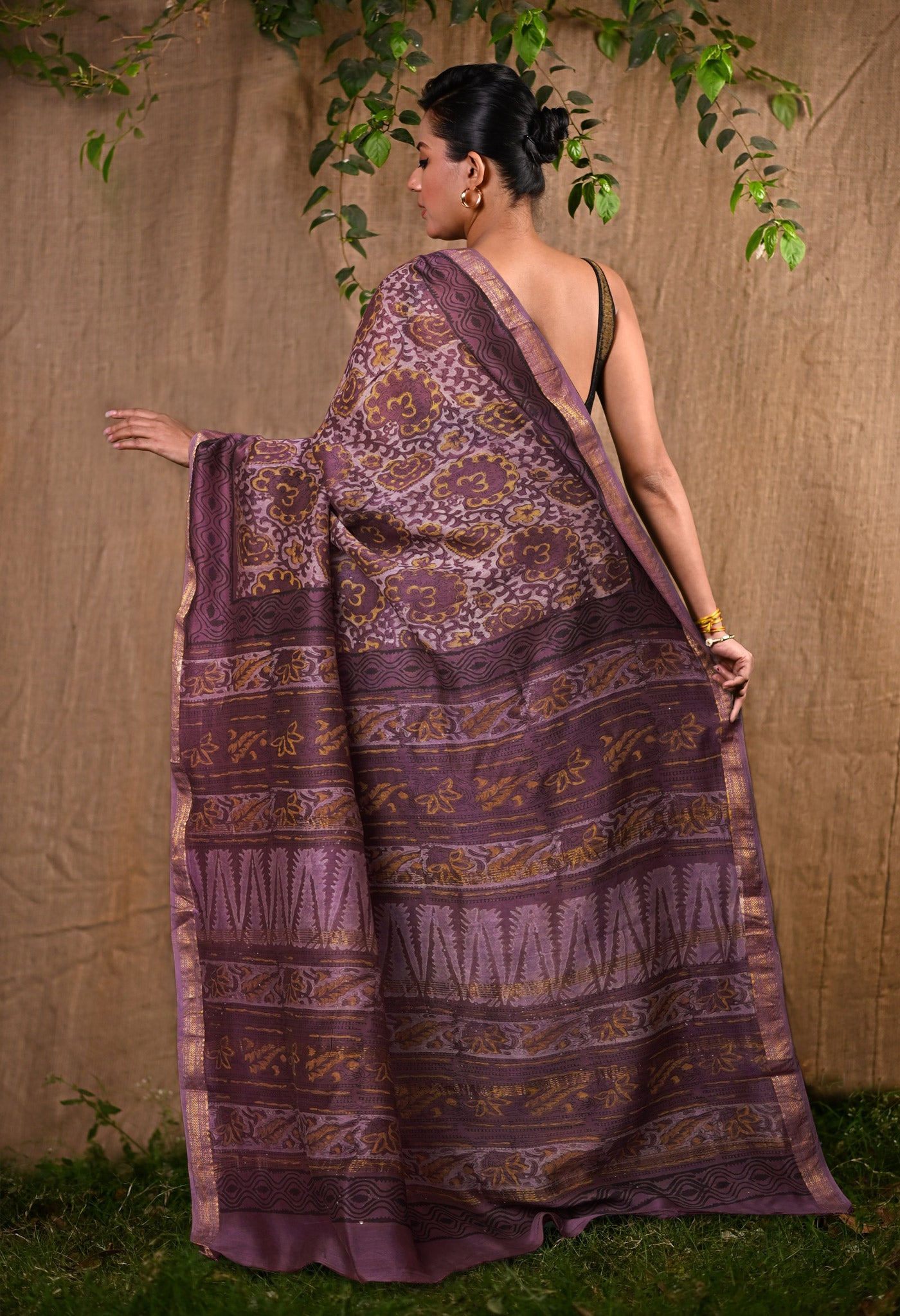 Violet Pure Vanaspathi Block Printed Maheshwari Sico Saree-UNM81771