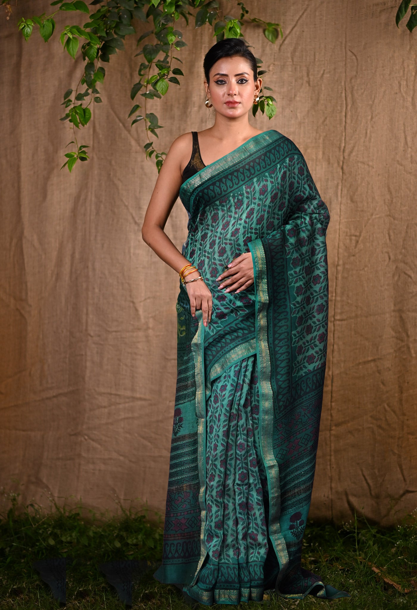 Turquoise Blue Pure Vanaspathi Block Printed Maheshwari Sico Saree-UNM81775