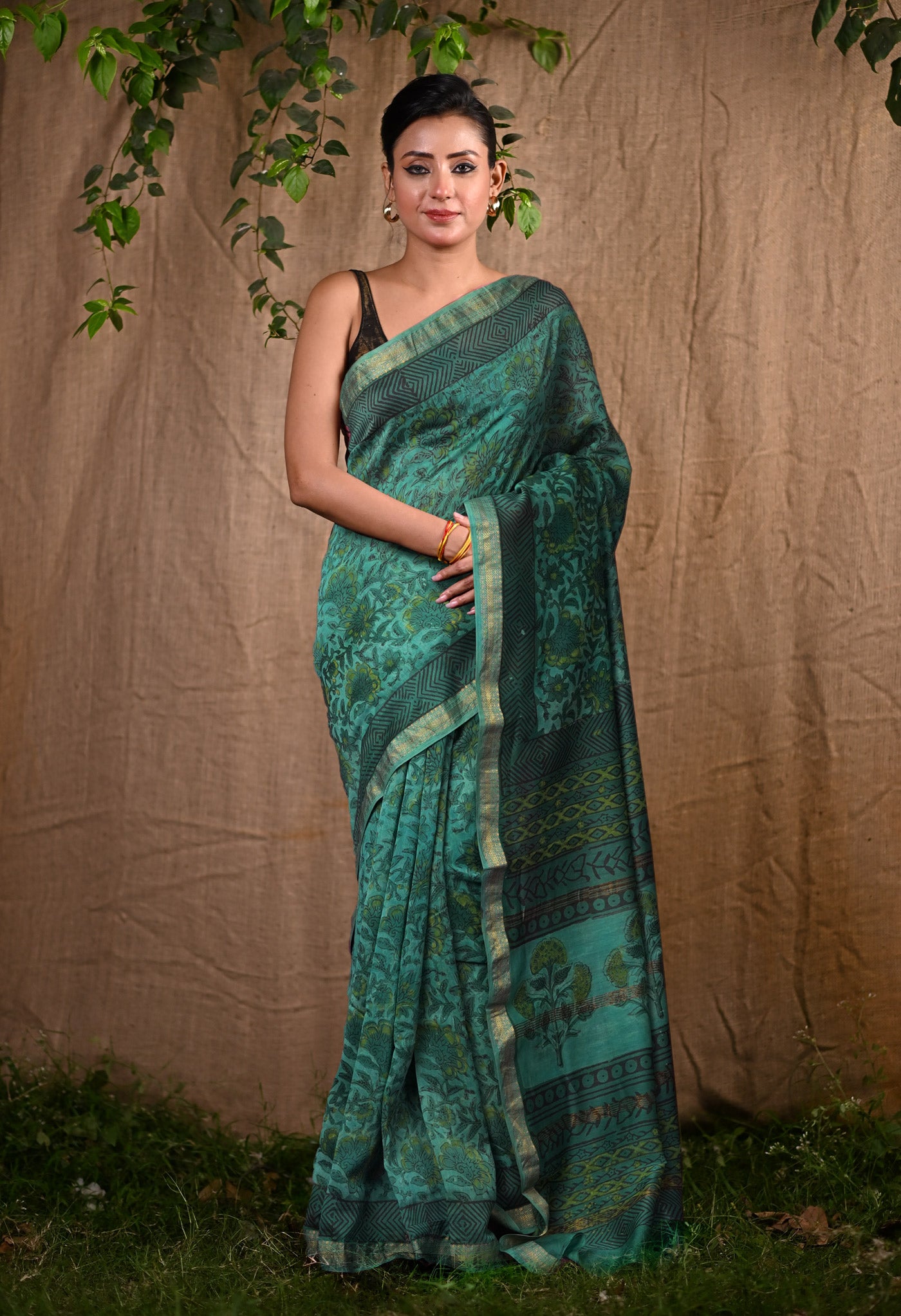 Turquoise Blue Pure Vanaspathi Block Printed Maheshwari Sico Saree-UNM81777