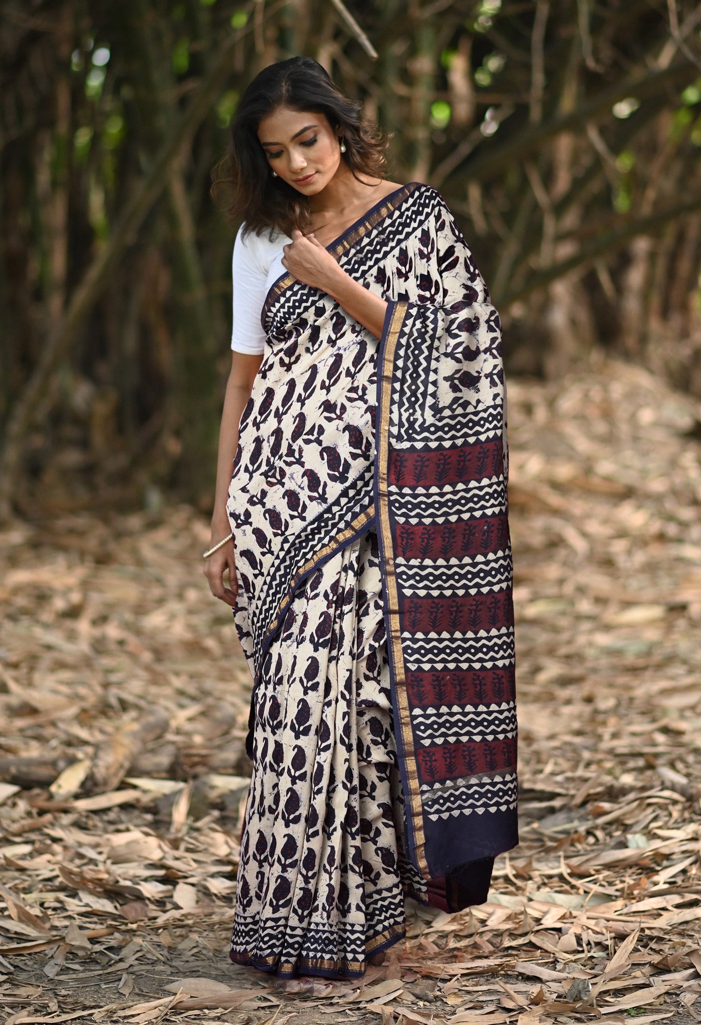 Ivory-Navy Blue Pure Napthol Block Printed Chanderi Sico Saree-UNM81858