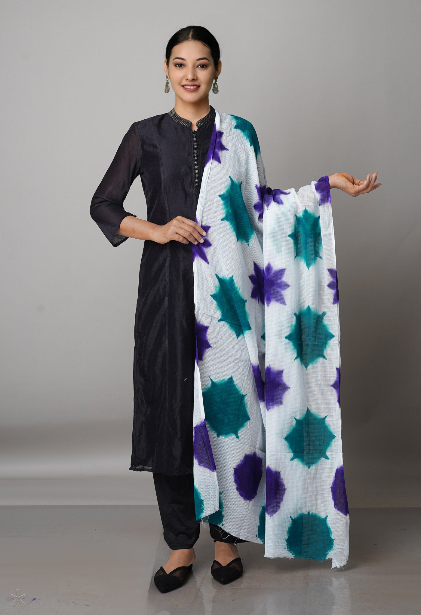 White Pure Tie- Dye Shibori Kota Dupatta-UDS3806