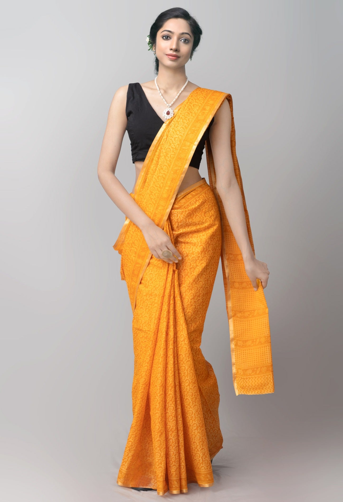 Online Shopping for Yellow Pure Bagh venkatagiri Superfine Cotton Saree with Bagh from Andhra Pradesh at Unnatisilks.com India
