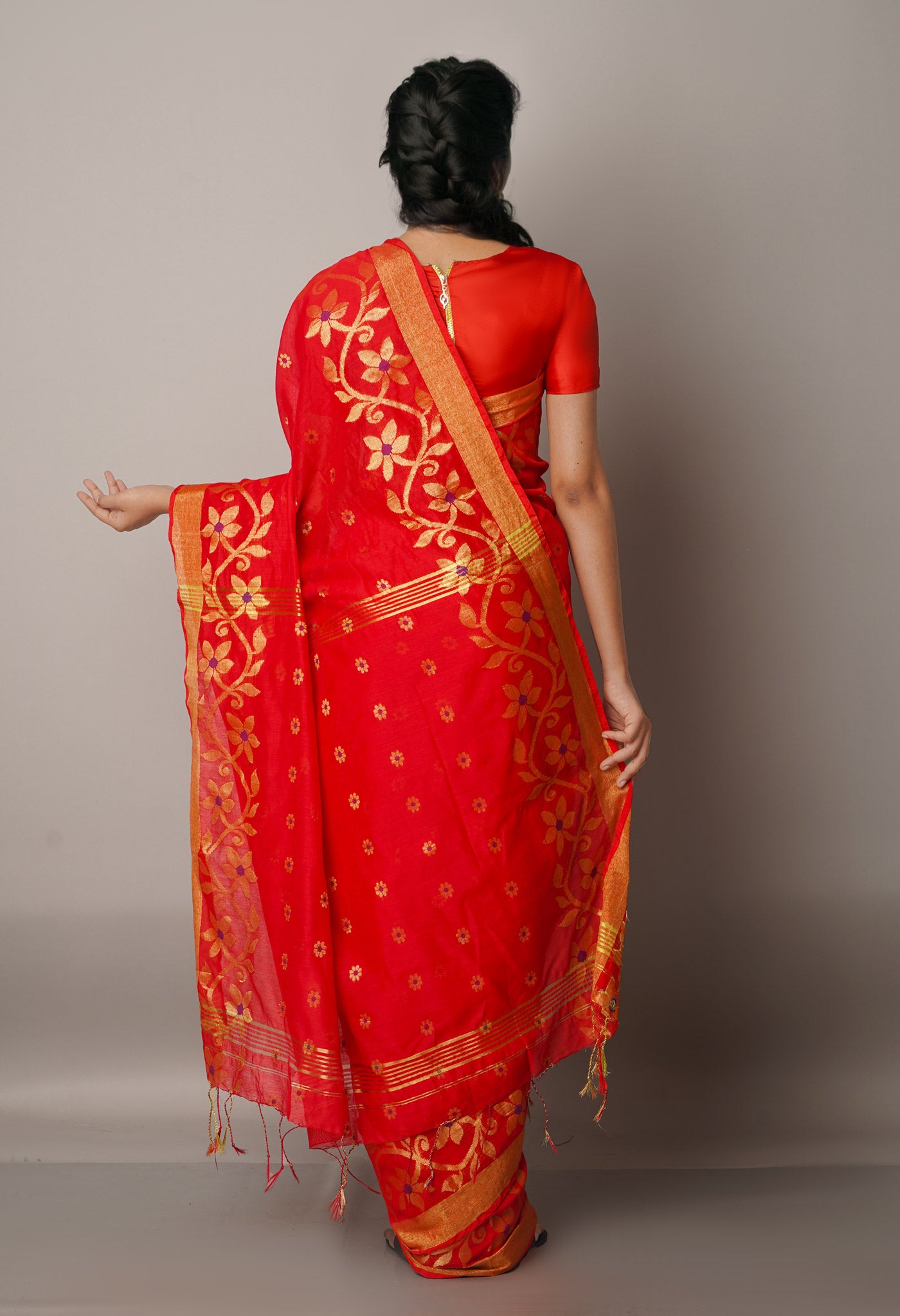 Red Handloom Jamdhani Bengal Sico Saree-UNM68176