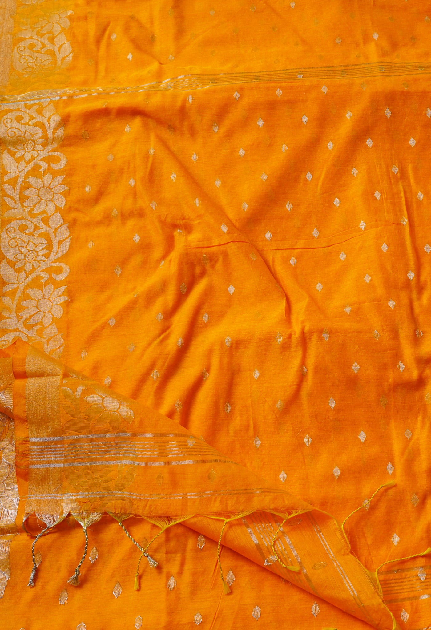 Yellow-Orange Handloom Jamdhani Bengal Sico Saree-UNM68179