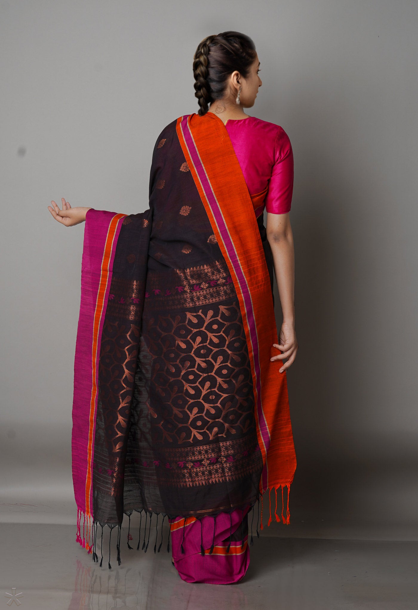 Umber Brown Handloom Jamdhani Bengal Sico Saree-UNM68361