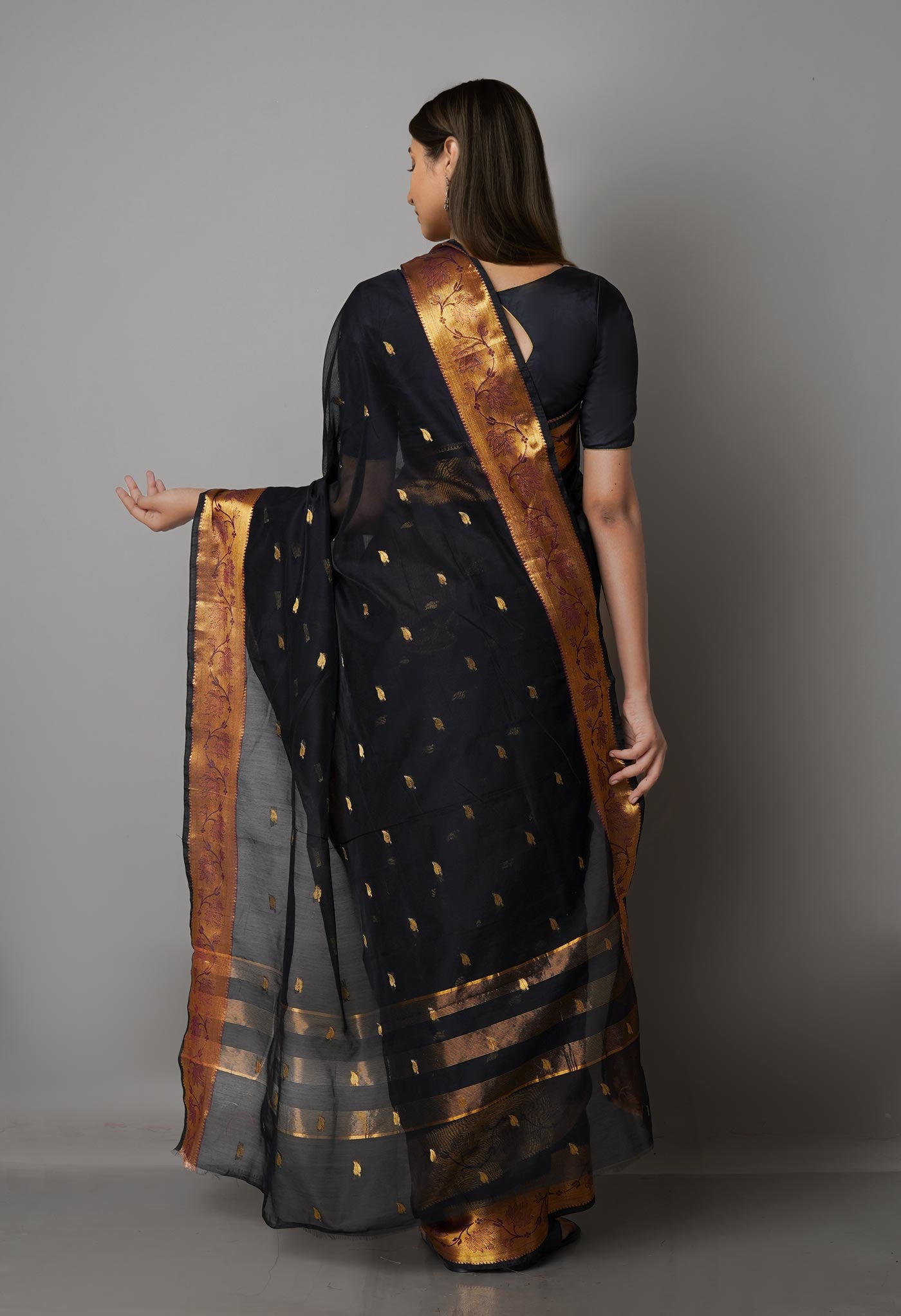 Black  Bangalore Sico Saree-UNM68485