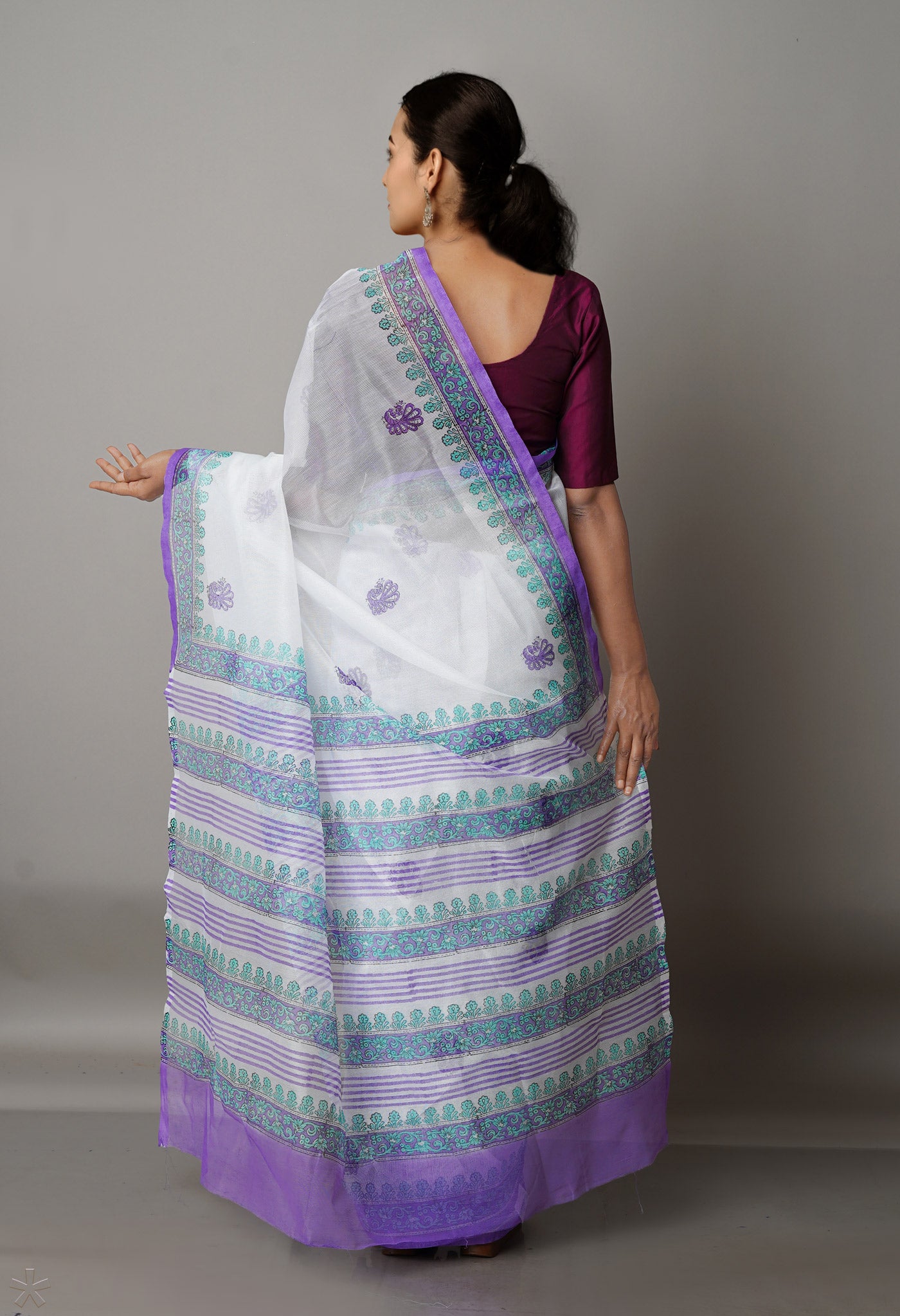 White Block Printed Meghalaya Checks Cotton Silk Saree With Pochampally Blouse Piece-UNM68710