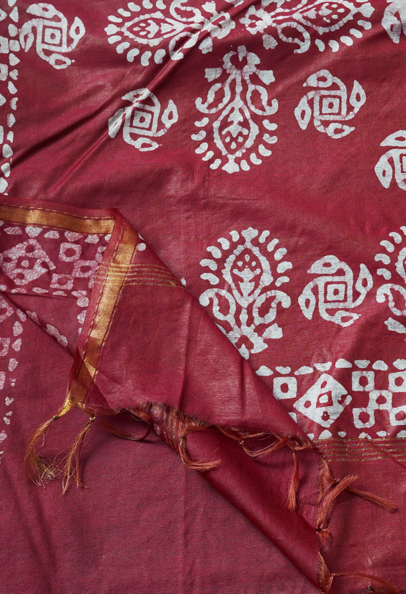 Black-Maroon Pure  Batik Chanderi Silk Saree-UNM69089