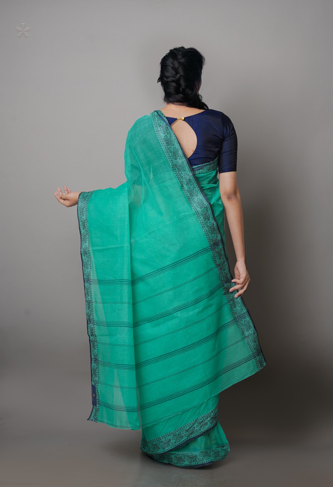 Sea Green Pure  Handloom Superfine Bengal Cotton Saree-UNM69686