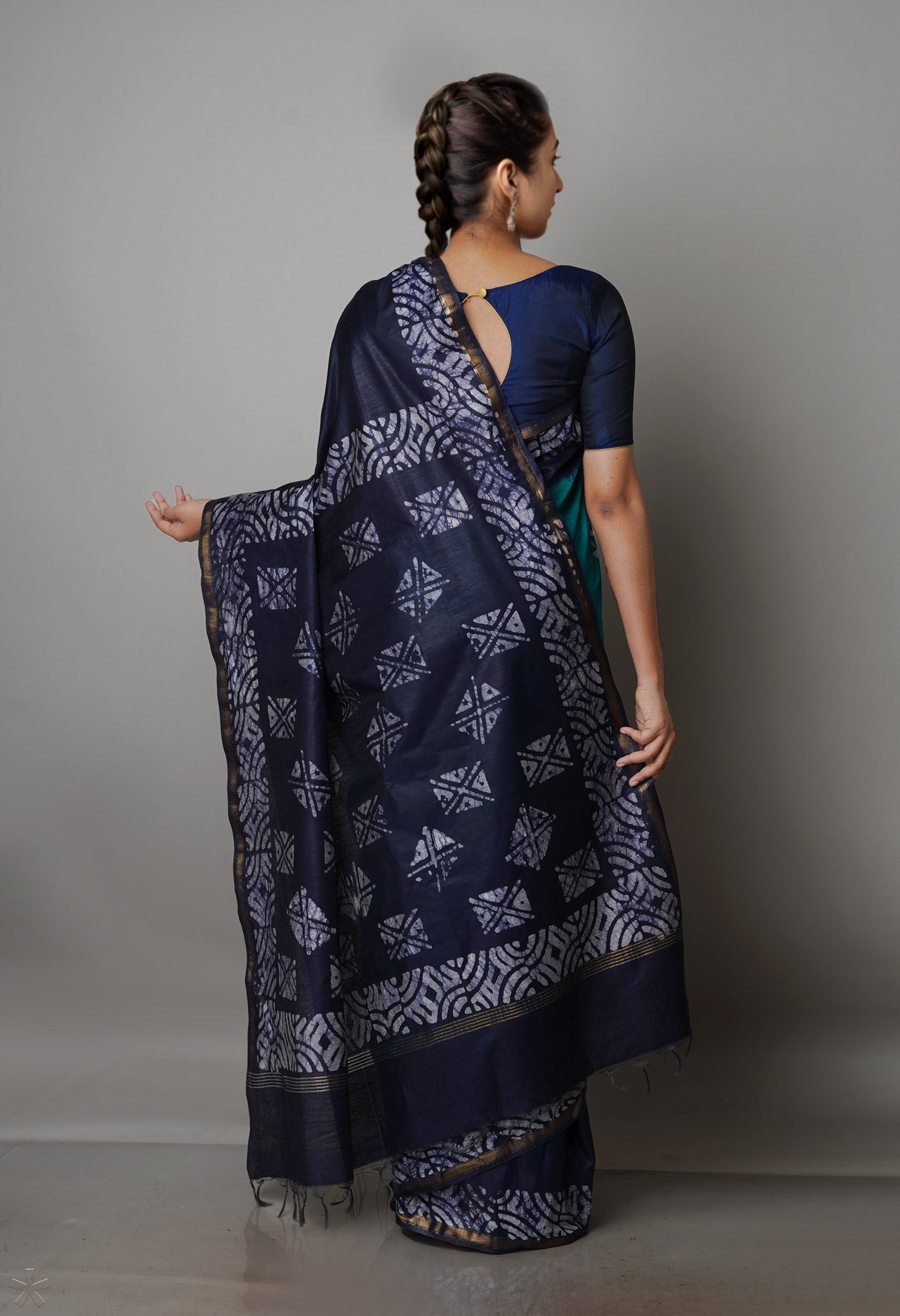 Sea GreenNavy Blue Pure  Batik Chanderi Silk Saree-UNM70049