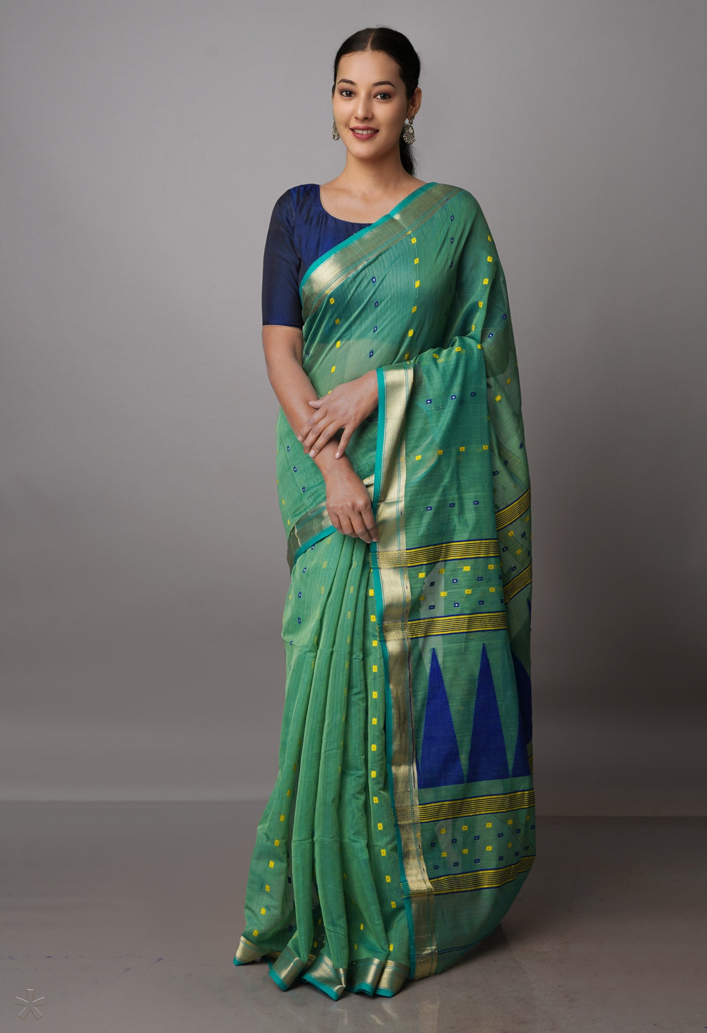 Light Green Pure Handloom Dhakai Jamdhani Cotton Silk Saree-UNM70240