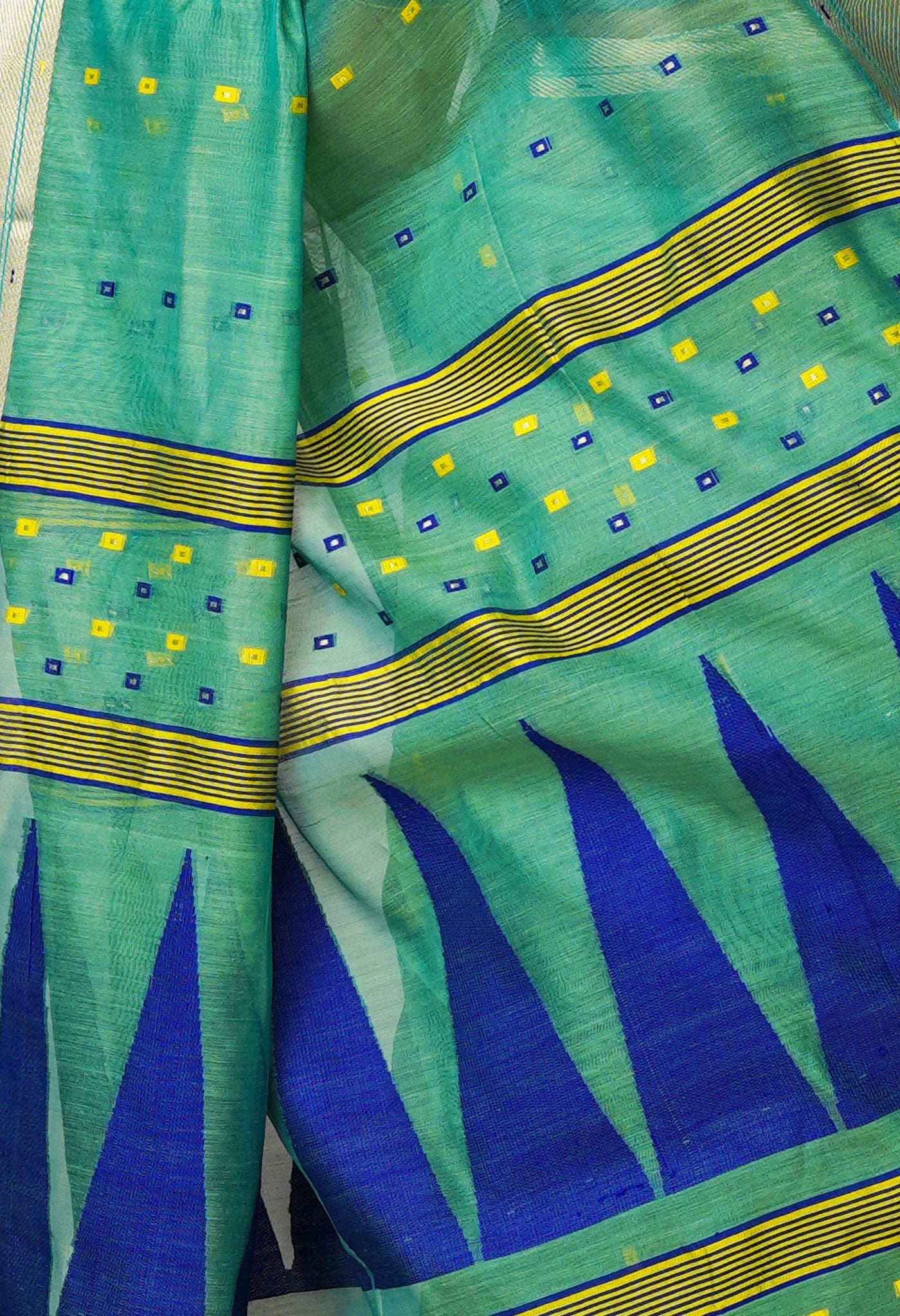 Light Green Pure Handloom Dhakai Jamdhani Cotton Silk Saree-UNM70240